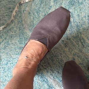 TOMS shoes